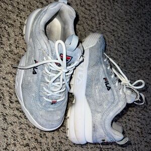 Fila Distuptor Denim Gray & White Sneakers Women’s SZ 4.5